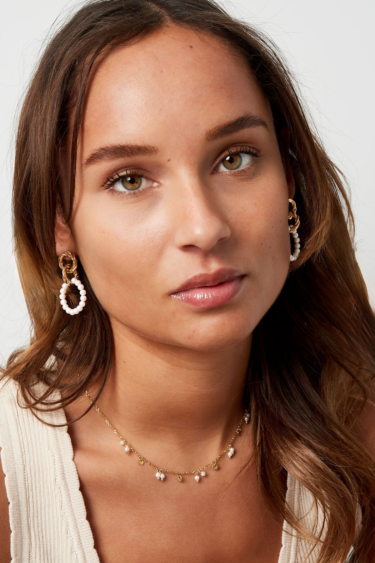 necklace pearls and charms