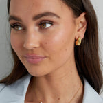 flower pearl necklace