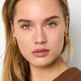 Double hoop earrings with twist