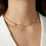 gleaming flower necklace