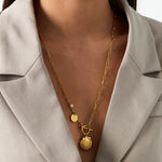 shell necklace