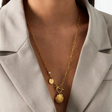 shell necklace