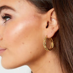 Earrings shell look Gold Color Stainless Steel