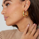 earrings subtle structure