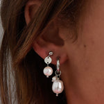 simple earring with large and small pearl