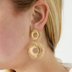 glow day earrings
