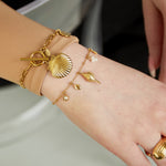 bracelet with shell charm