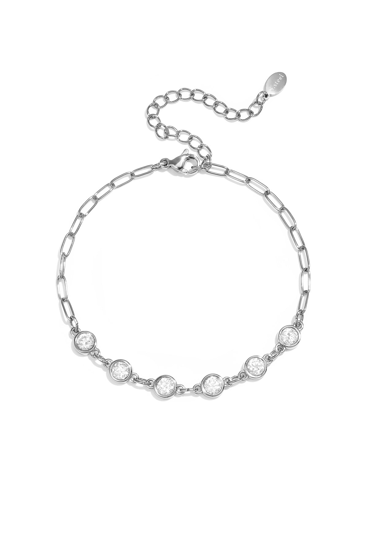 Link bracelet with round cubic zirconia stones