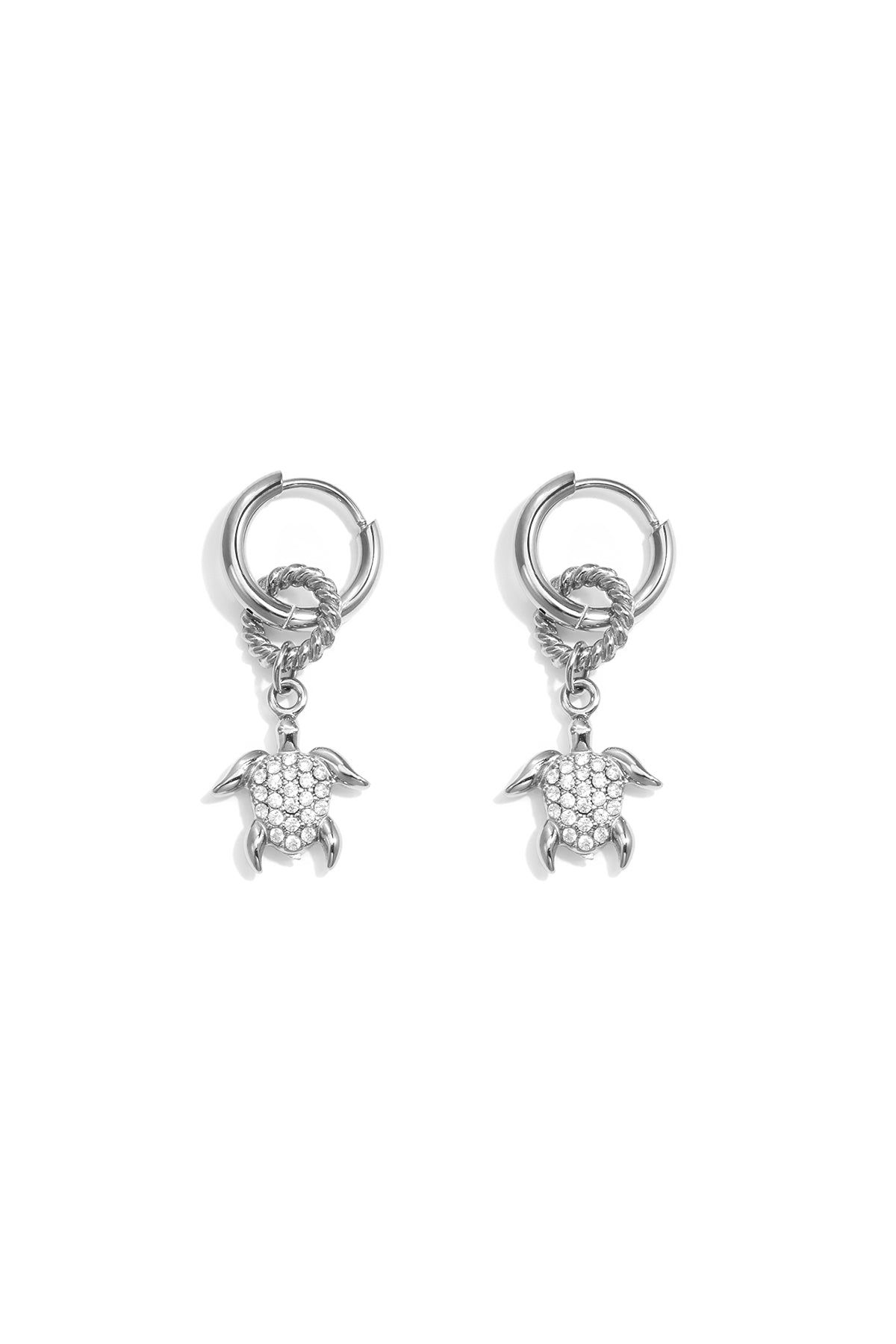 Earrings with a dangling turtle