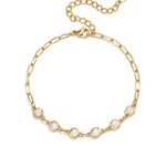 Link bracelet with round cubic zirconia stones