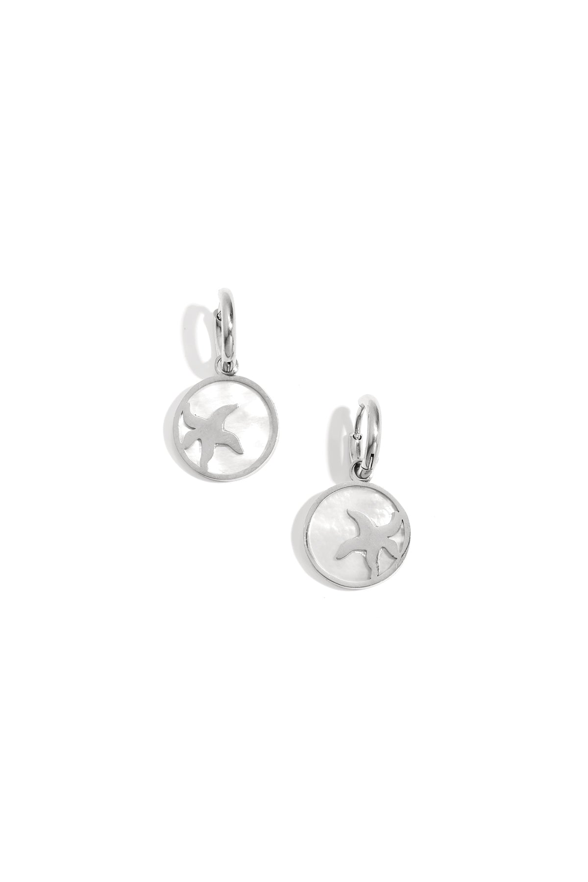 Earrings with starfish in circle