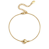 Minimalist bracelet with decorated heart
