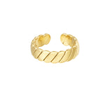 ring subtle baguette