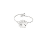 ring with cute flower