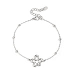 Bracelet with coral-shaped playful flowers in varying sizes