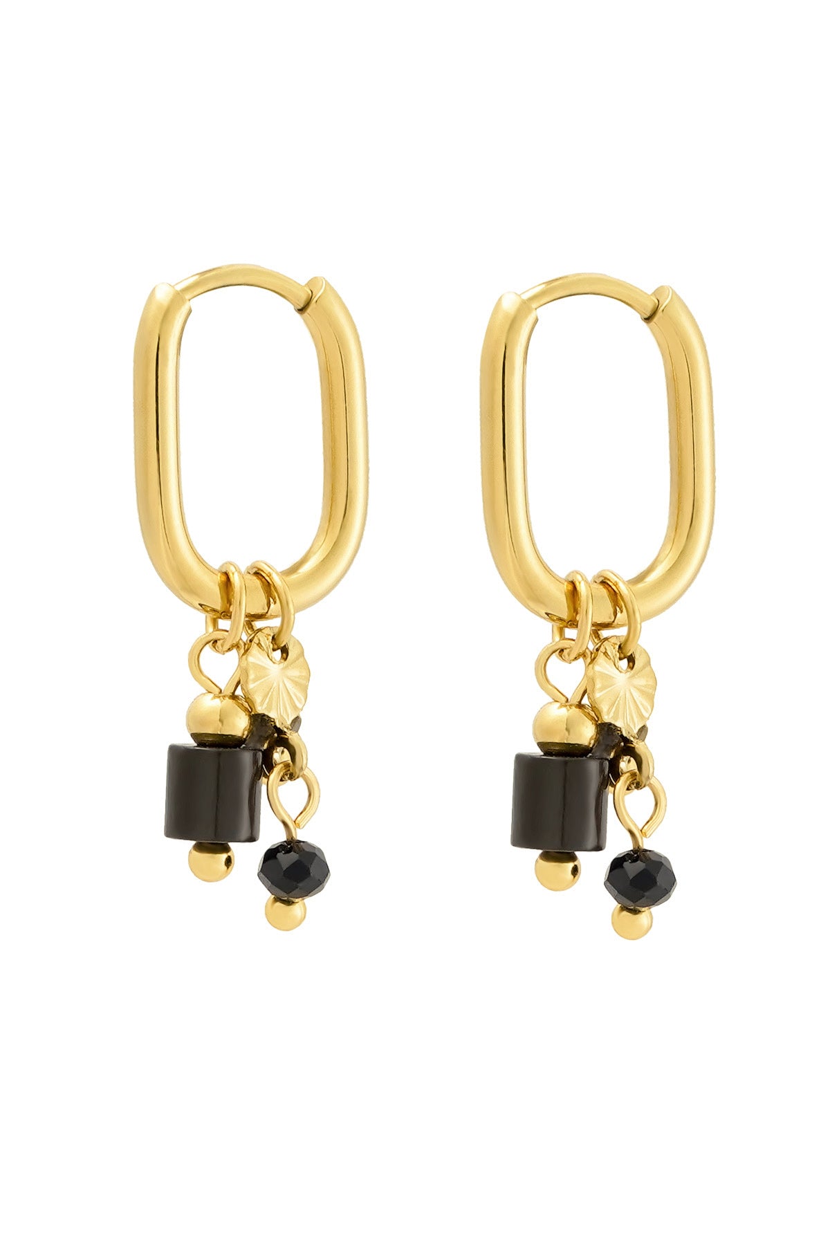 earring with black beads