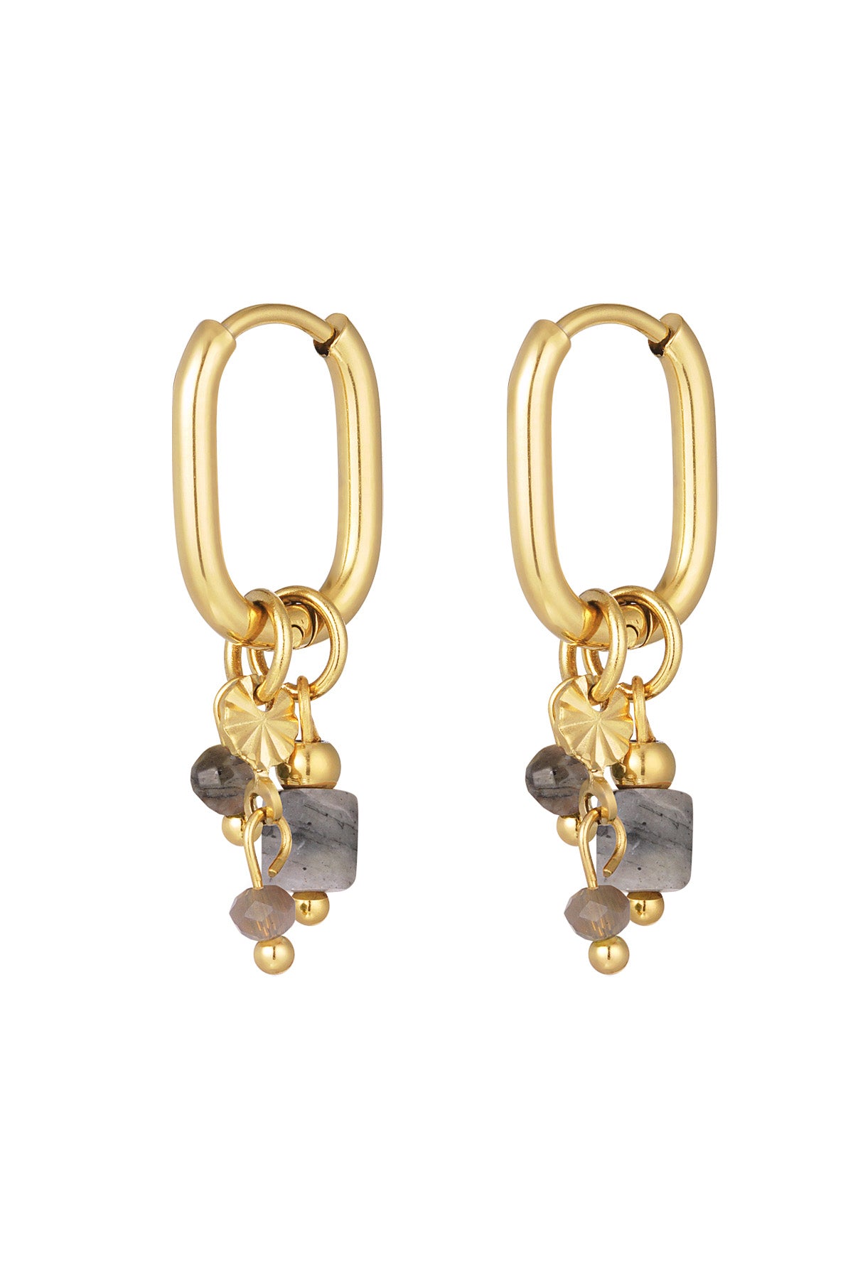 earring with black beads