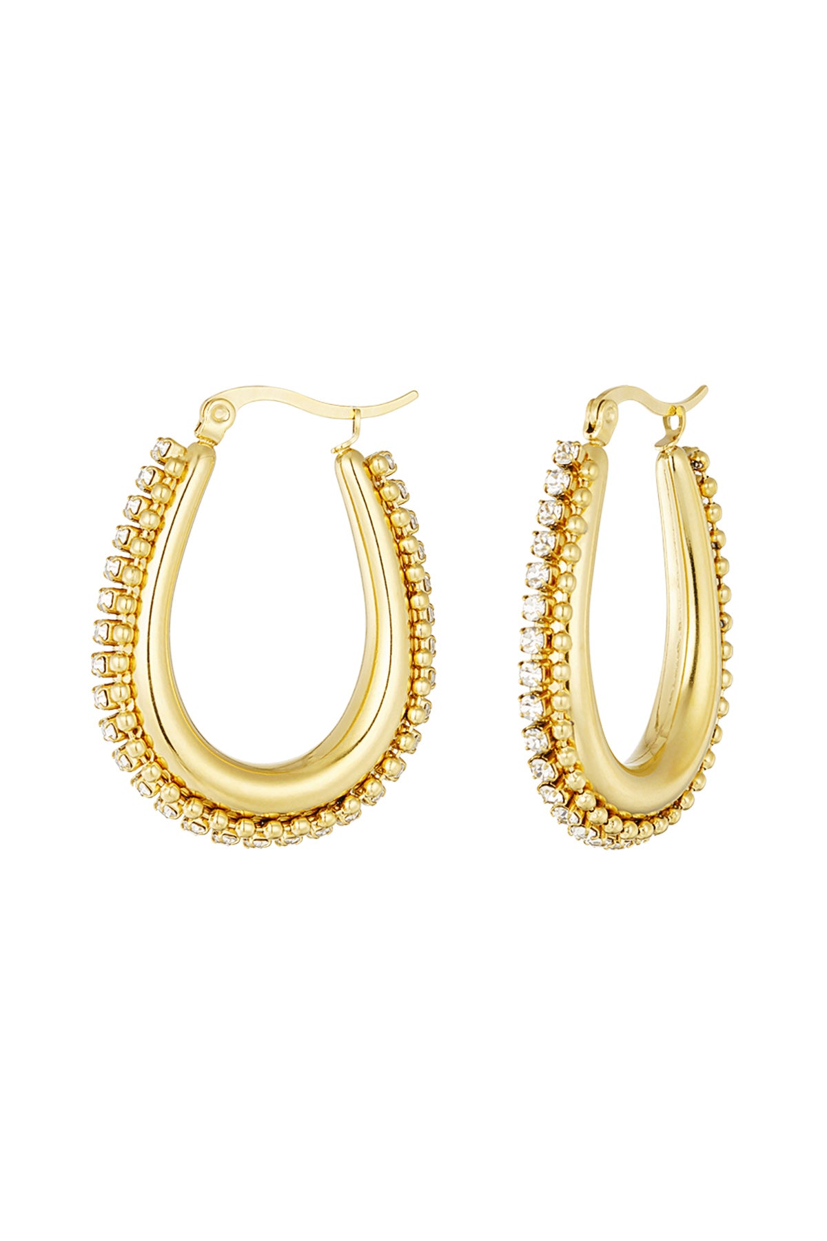 drop shaped earring with stones with balls