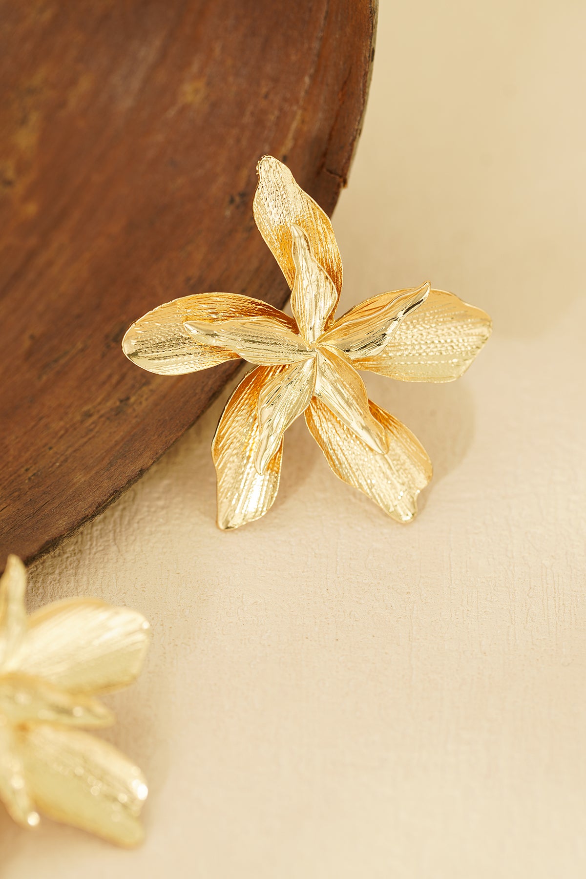 earrings flower statement piece