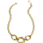 Necklace with round statement pieces