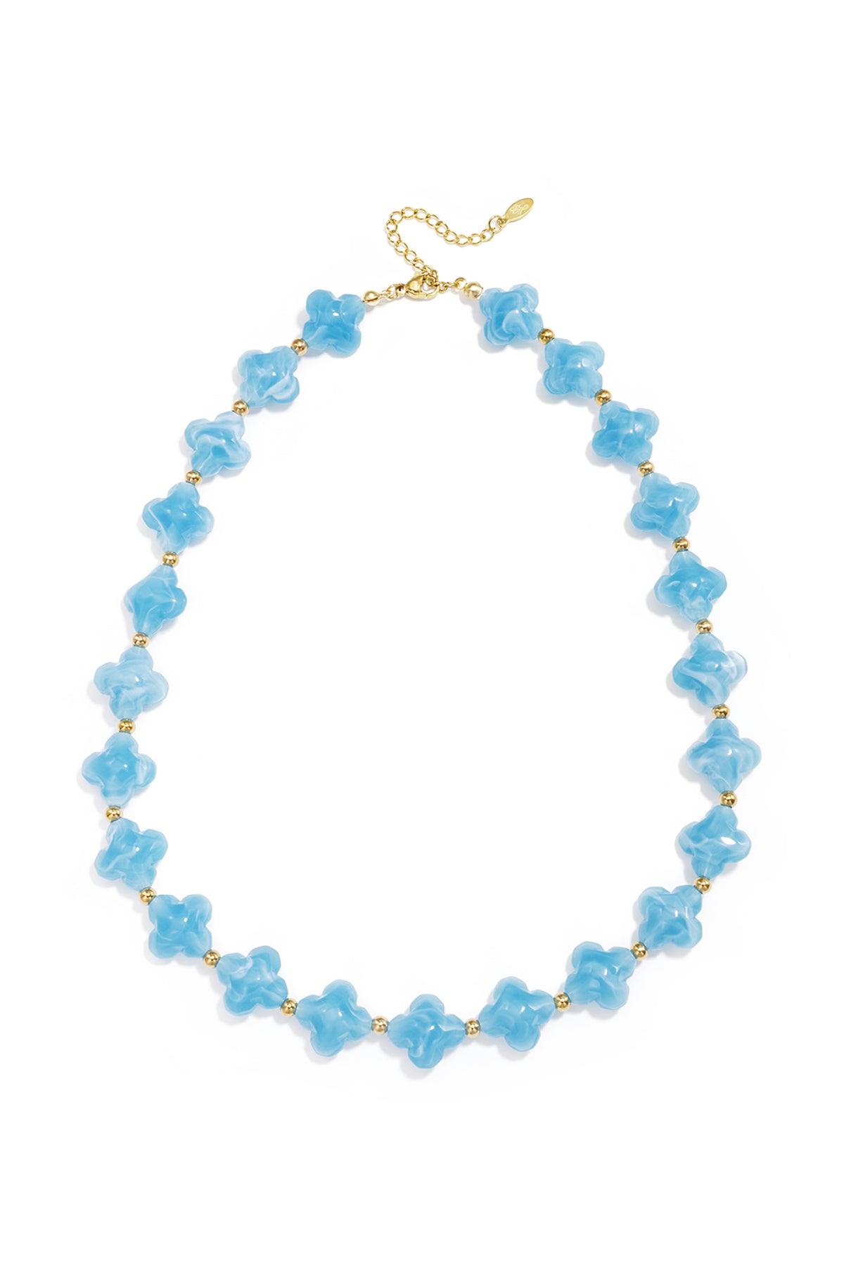 Bead necklace with clover beads