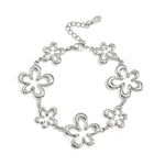 Bracelet with coral-shaped playful flowers in varying sizes