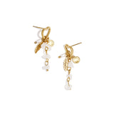Heart earrings with pearl pendant, white stones and feather