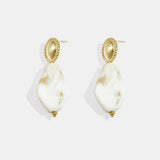 Earrings with natural stone look