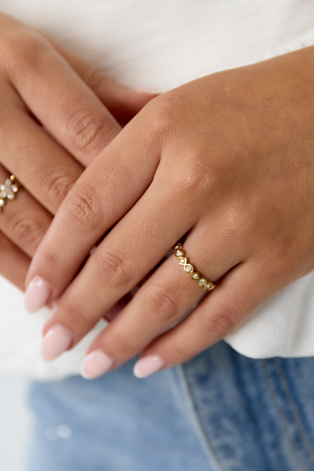 Ring with different shapes and stones