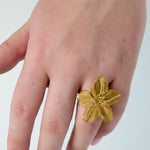 ring petal pop