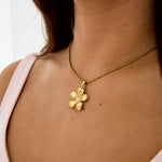 flower necklace