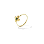 Statement ring with clover and stone