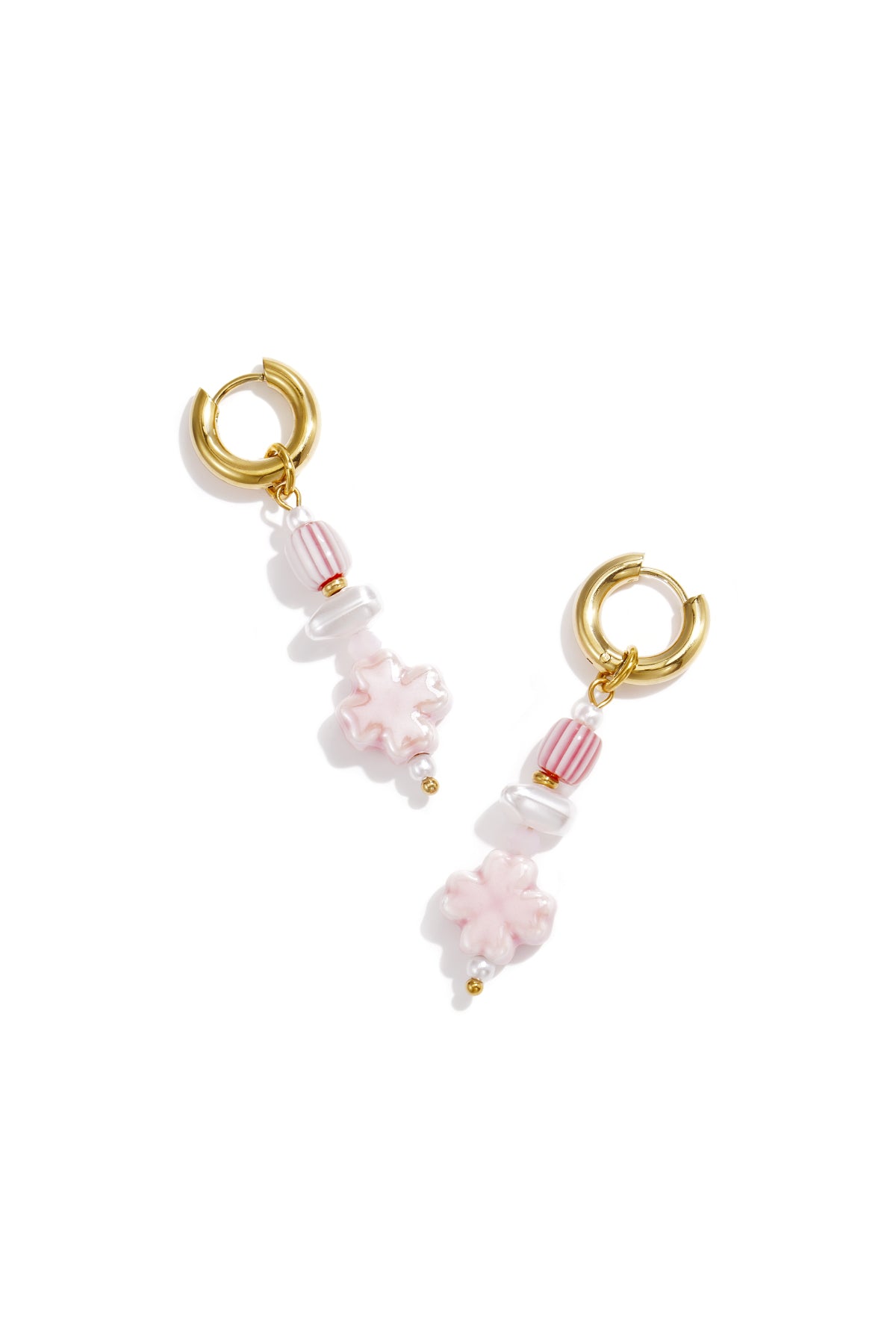 Small earring with clover bead and pearls