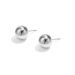 Striking spherical earrings