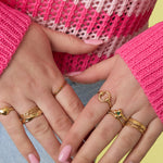 Ring with floral print