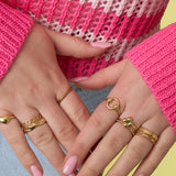 Ring with floral print