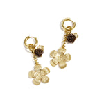 Earrings with flower pendants in various sizes