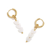 Small hoop earrings with 3 heart-shaped beads