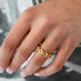 Daisy ring set with stones