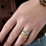 Textured double ring