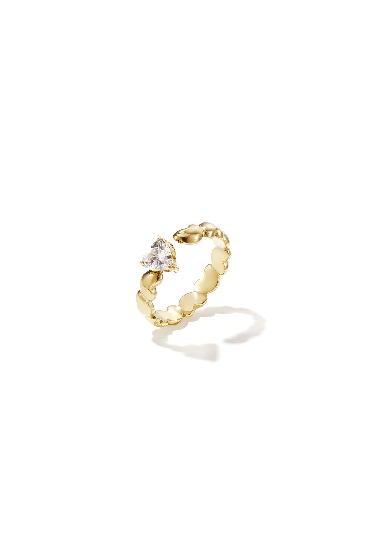Ring with alternating hearts and cubic zirconia