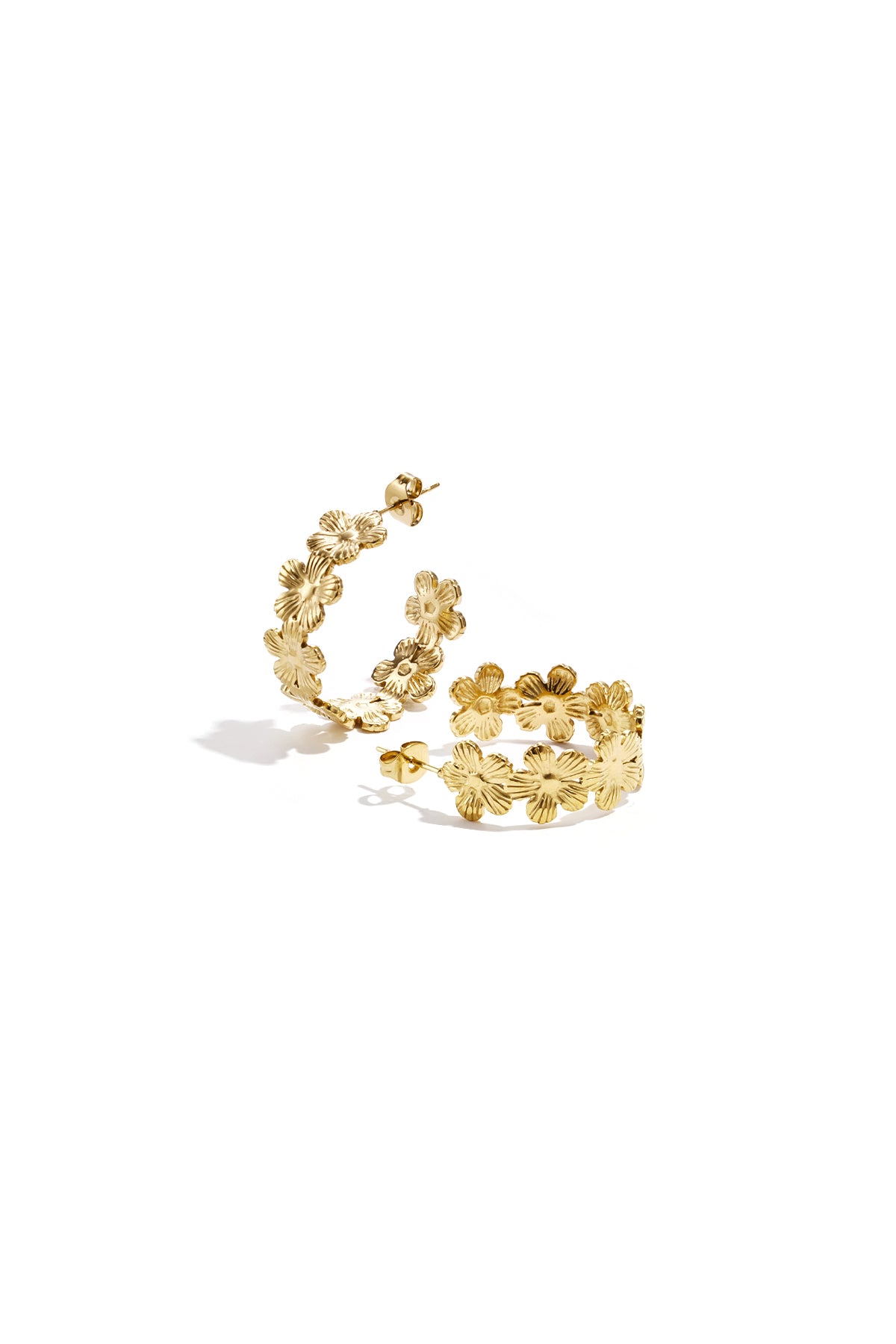 Daisy hoop earrings