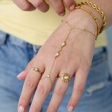 Handchain with drop-shaped statement stones