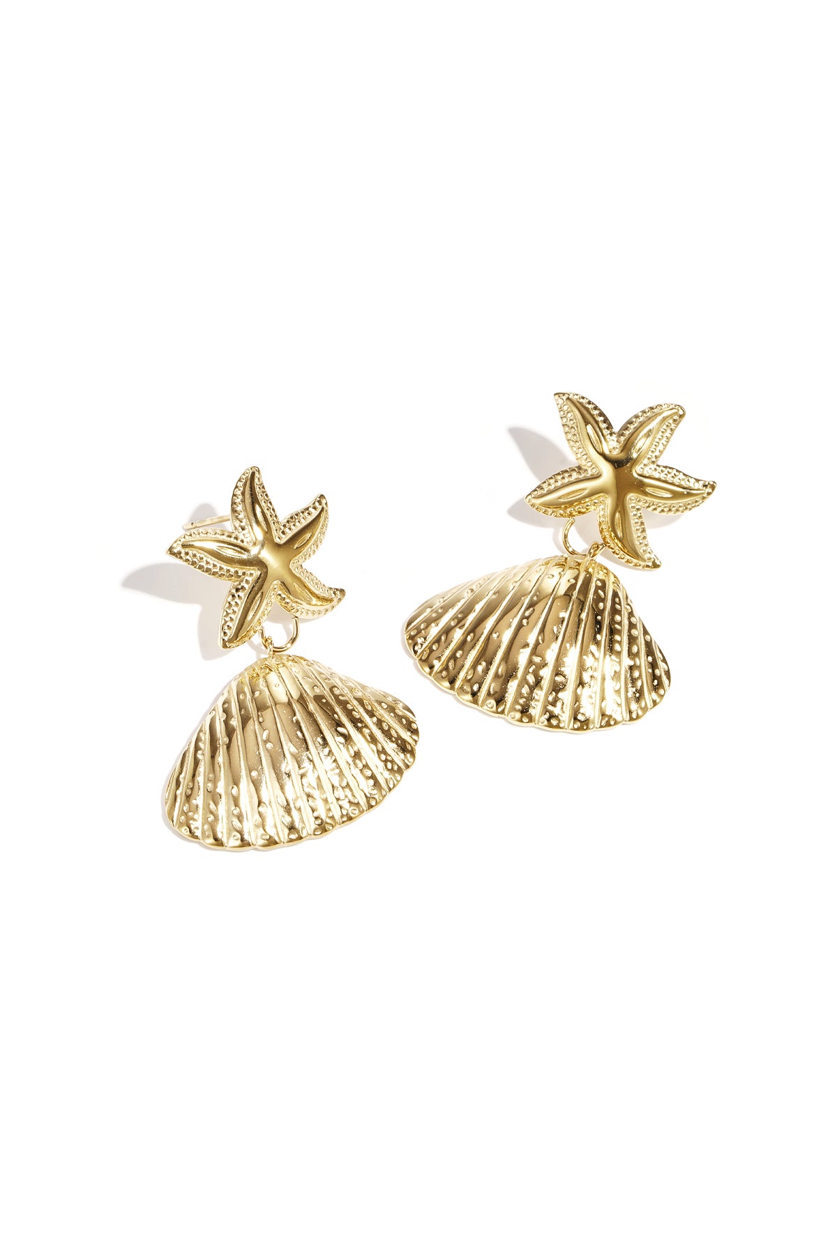 Earrings with starfish and shell