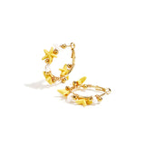 Hoop earrings with starfish and gold beads