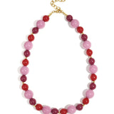 Necklace with beads of different sizes
