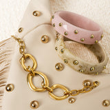 Bracelet with round statement pieces