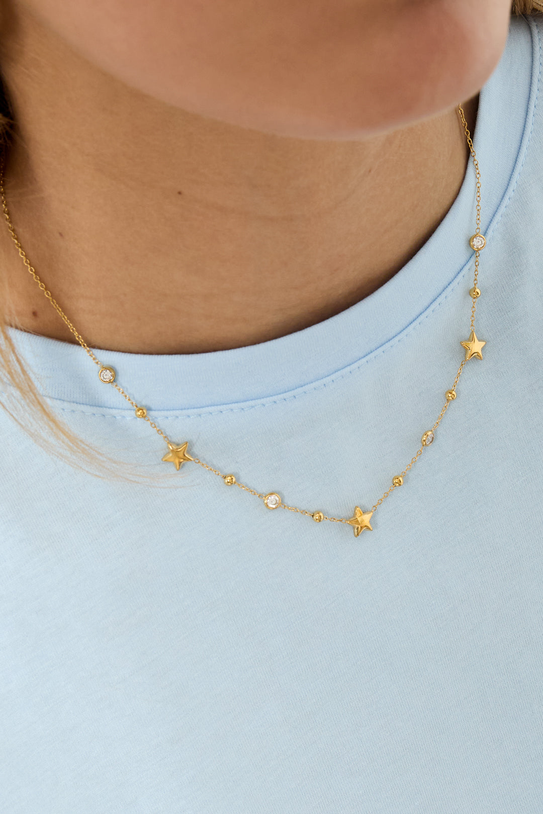 Necklace with stars and stones