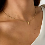 Chain cross