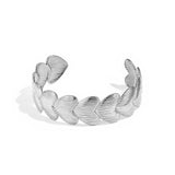 Cuff with striped hearts